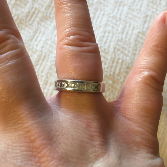 ✌️2 for $10/✨Express Silver Rhinestone Ring✨ - Picture 3 of 3